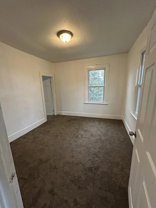 Photo - 1615 Cedar St House