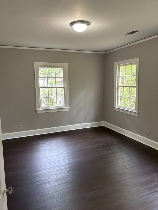 Foto del edificio - 2525 Greenville St