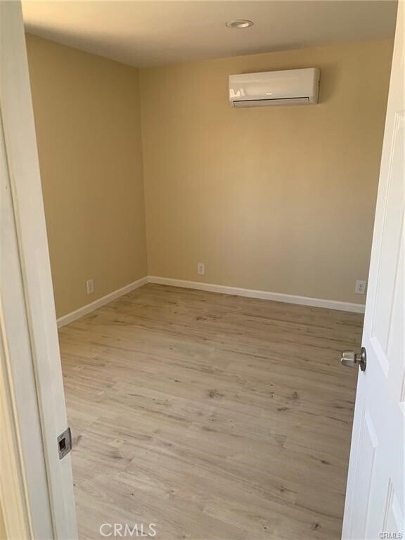 Foto del edificio - 21533 Pine Ridge Ave