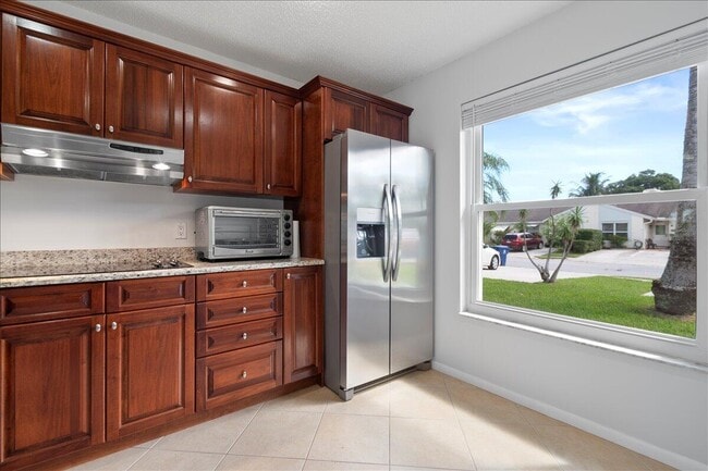 Building Photo - 258 Palmetto Ct