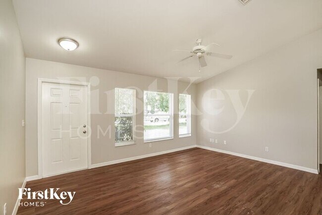 Foto del edificio - 409 SE 19th St