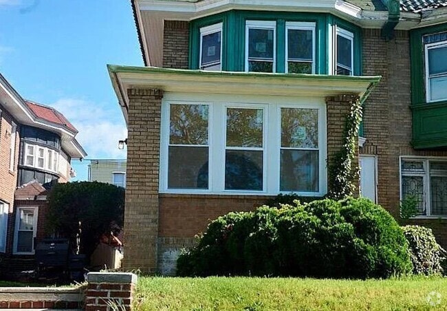 Building Photo - 6121 Cobbs Creek Pky