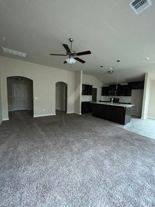 Building Photo - 19113 Vea Dr. Edmond, OK 73012