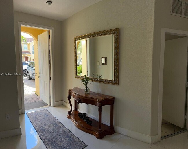 Foto del edificio - 15059 SW 9th Ln