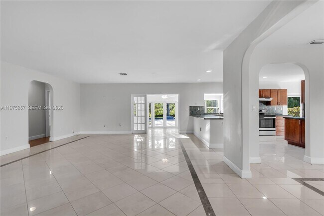 Building Photo - 8700 SW 64th Ave