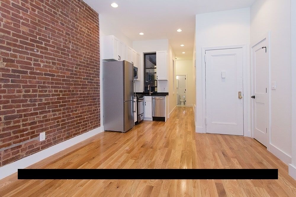 Foto principal - 123 E 84th St