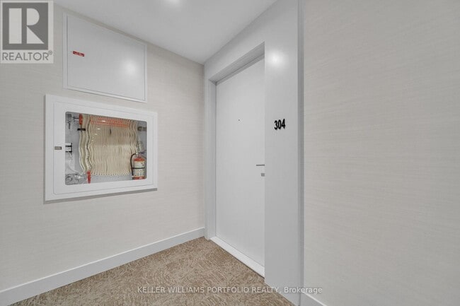 Building Photo - 215 Veterans Drive