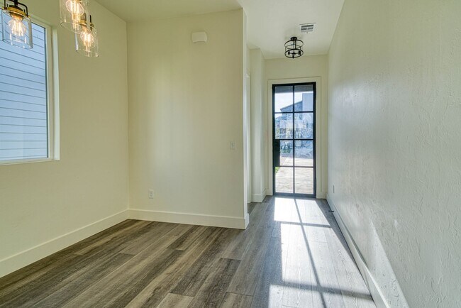 Foto del edificio - Beautiful New Construction Home in Edmond/Oklahoma City