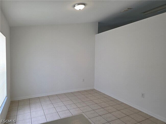 Foto del edificio - 1014 NW 31st Pl