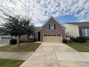 Building Photo - 676 Scarlet Baby Dr
