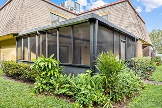 Building Photo - 4211 Turnberry Cir