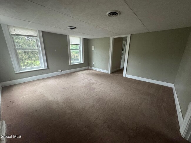 Building Photo - 1519 New Scotland Rd