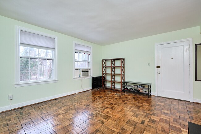 Building Photo - 3310 27th St NW