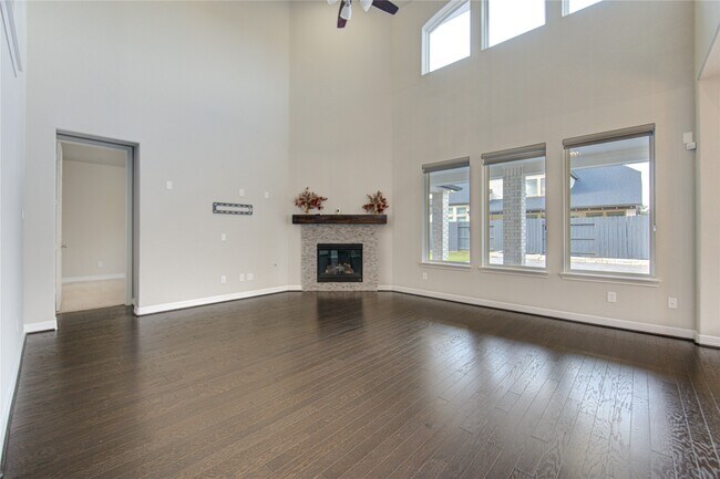 Foto del edificio - 28918 Woods Rose Ct