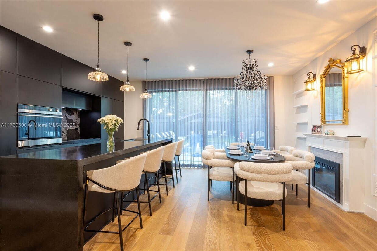 Foto principal - 414 NW 52nd St
