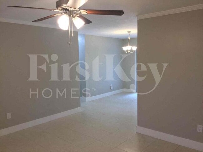 Building Photo - 20420 SW 106th Ct