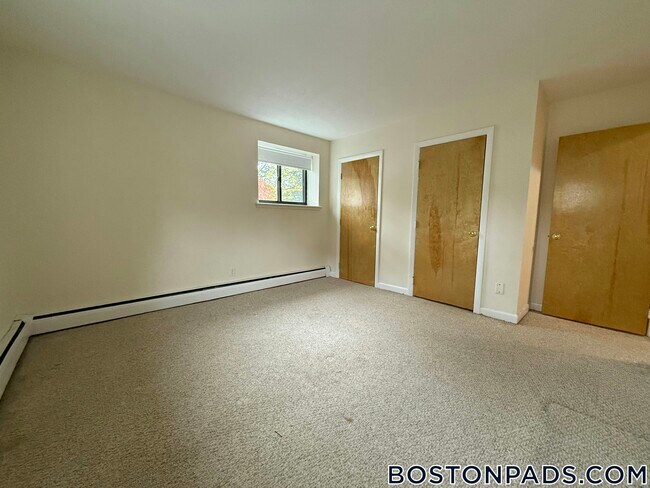 Foto del edificio - 66 Homer Ave