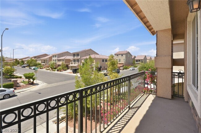 Building Photo - 5736 W Brimstone Hill Ave