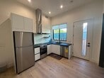 Modern Kitchen - 438 Burgoyne St