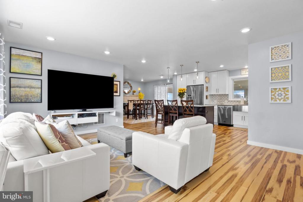 Foto principal - 48 Pine Needle Rd