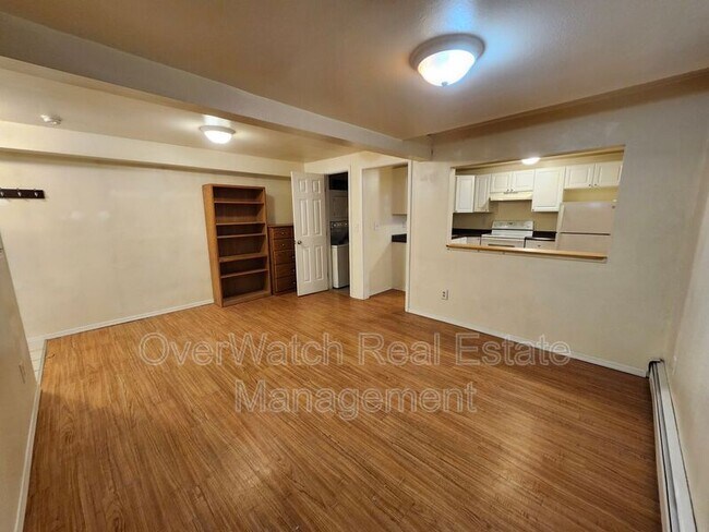 Foto del edificio - 5303 Eielson St