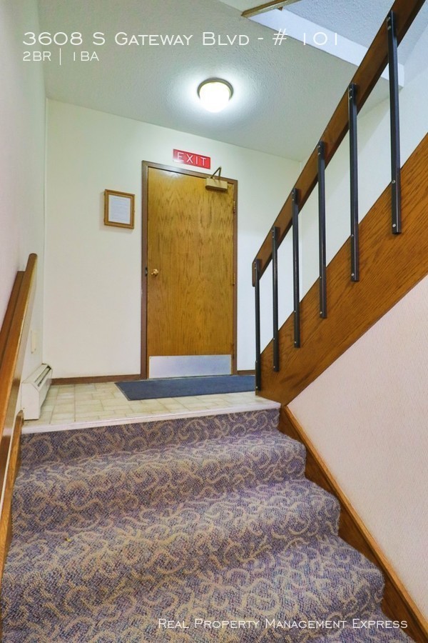 Building Photo - 3608 S Gateway Blvd