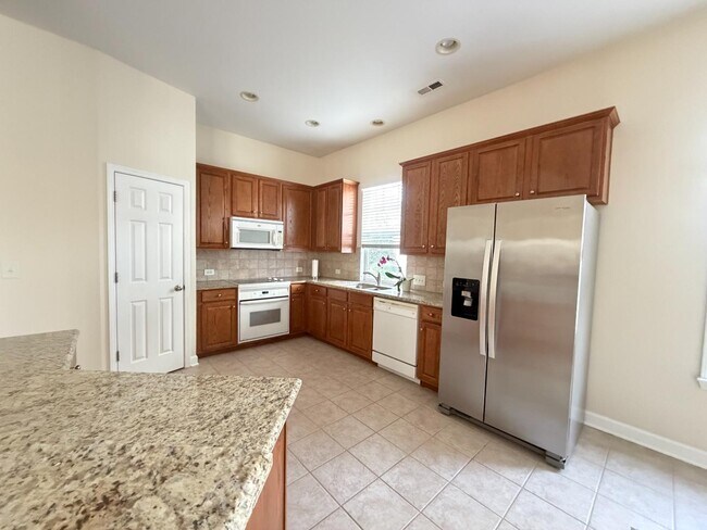 Foto del edificio - 9315 Rosalyn Glen Rd