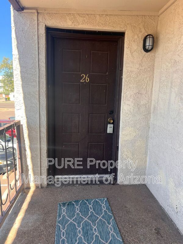 Building Photo - 231 E 2nd Ave