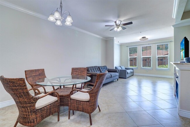 Photo - 2713 Via Murano Apartment