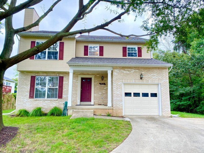 Building Photo - Beautiful 4 Bedroom Colonial Home in Jessup!