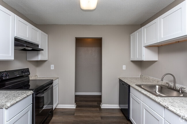 Interior Photo - The Reserve at Opelika