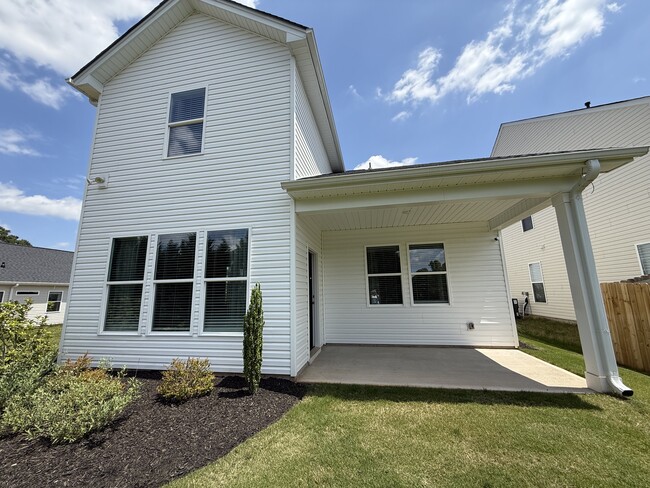 Back View - 3020 Hillgate Trl