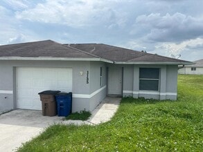 Building Photo - 1135 Harry Ave S