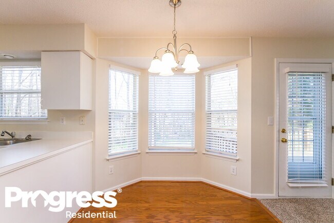 Foto del edificio - 1839 Golden Heights Ct