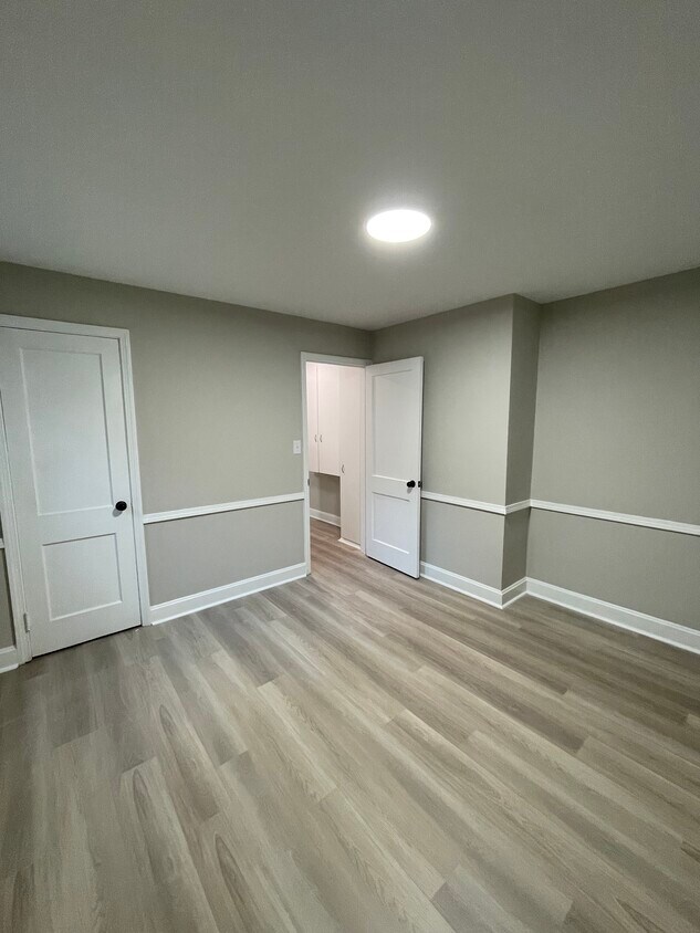 Foto principal - 418 W Springs St