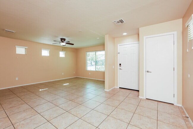 Foto del edificio - 10992 E Gray Mare Trail