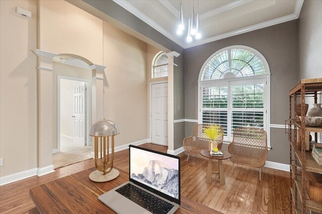 Building Photo - 8013 Springmoss Dr