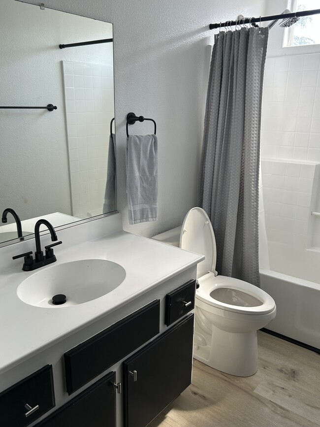 Updated guest bathroom - 27185 White Ct
