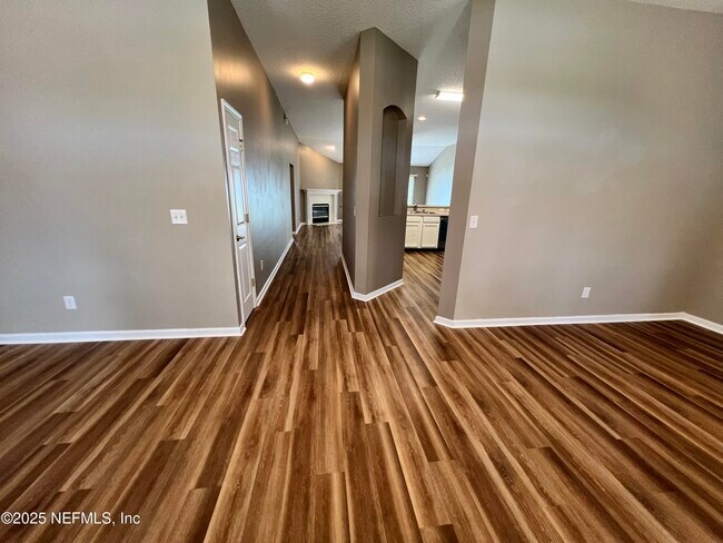 Foto del edificio - 1109 Seattle Slew Ln