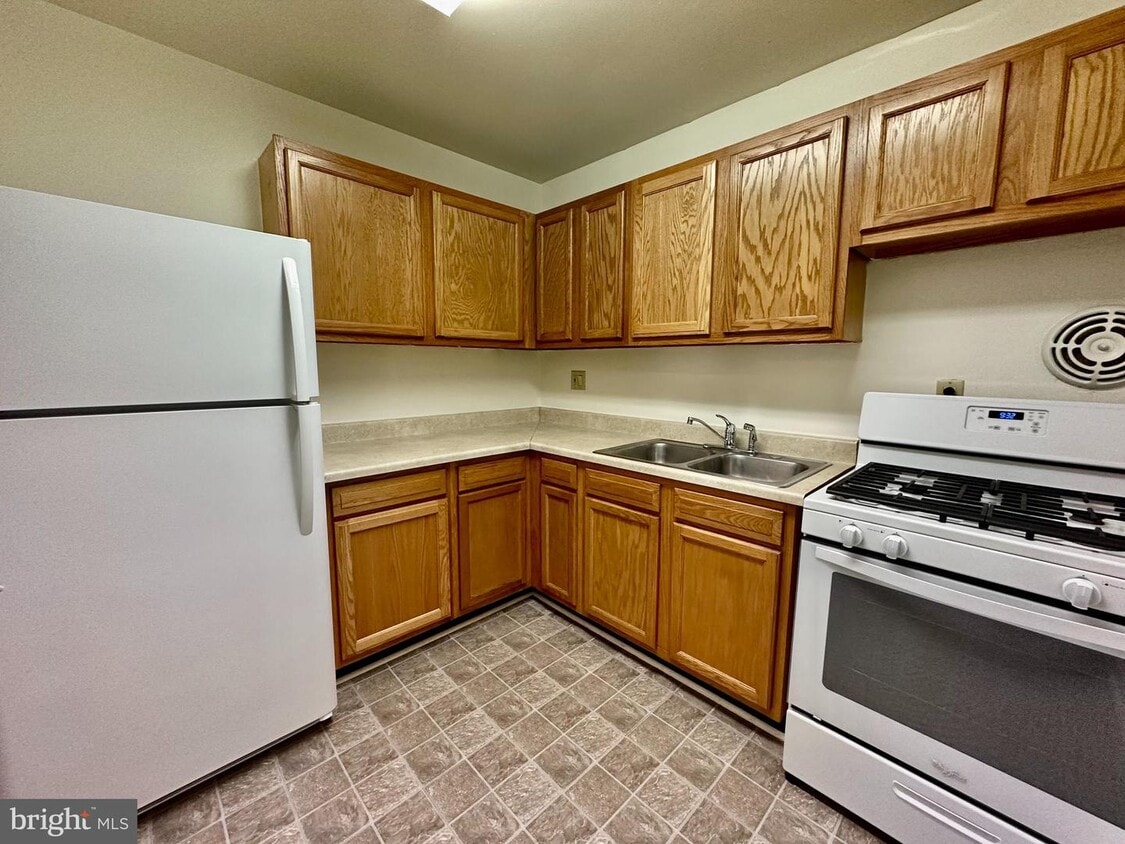 1026 Taney Ave, Frederick, MD 21702 Townhome Rentals in Frederick MD