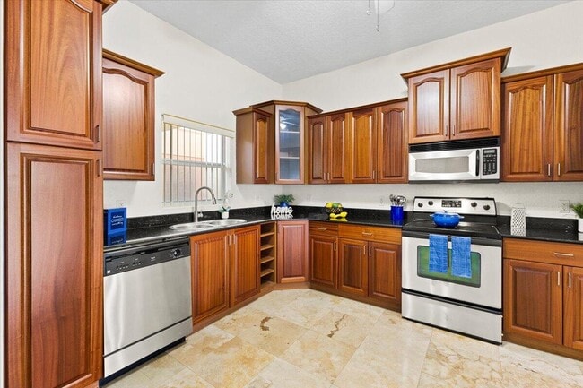 Building Photo - 1620 Presidential Way