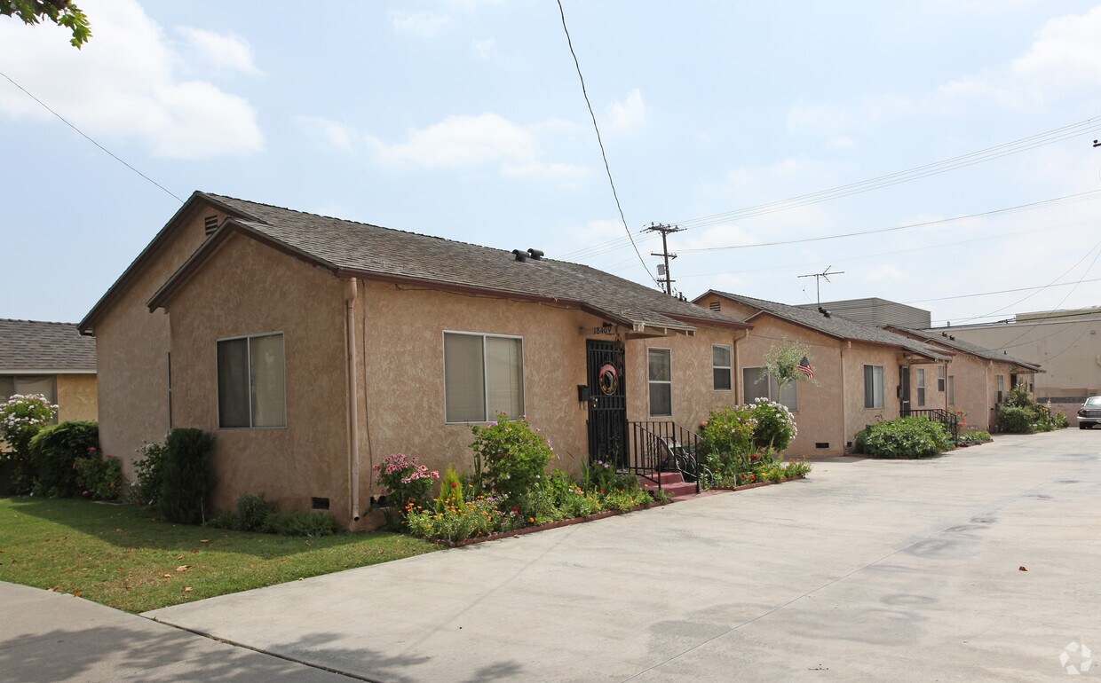 1840118409 Arline Ave, Artesia, CA 90701 Apartments in Artesia, CA