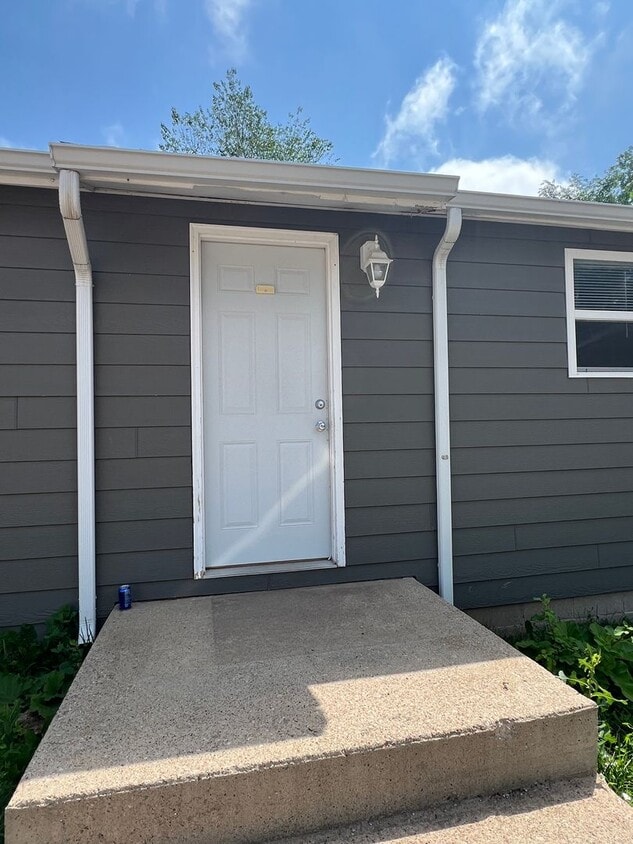 Primary Photo - Two-Bedroom duplex for rent