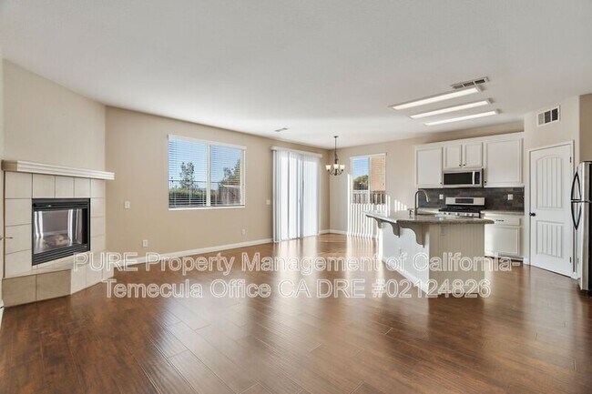 Foto del edificio - 46107 Toy Ct