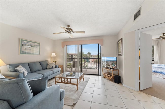 Building Photo - 4250 A1A S