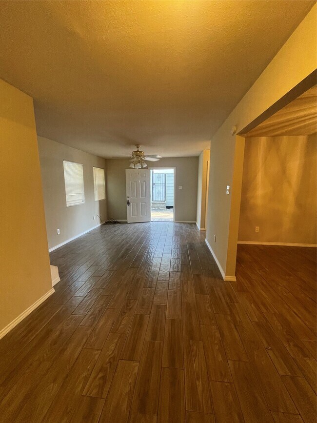 Foto del edificio - 5313 Carmen St