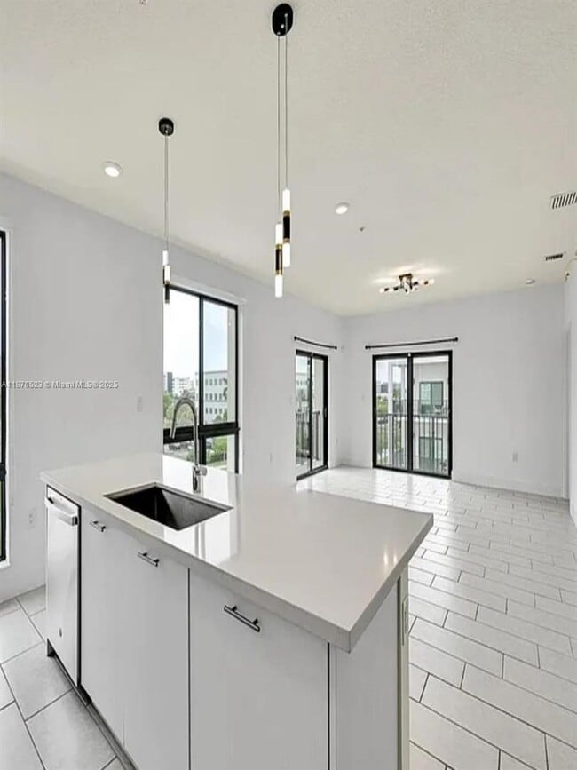 Photo - 8167 NW 41st St House