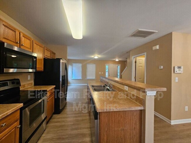 Building Photo - 17604 Caldwell Track Dr