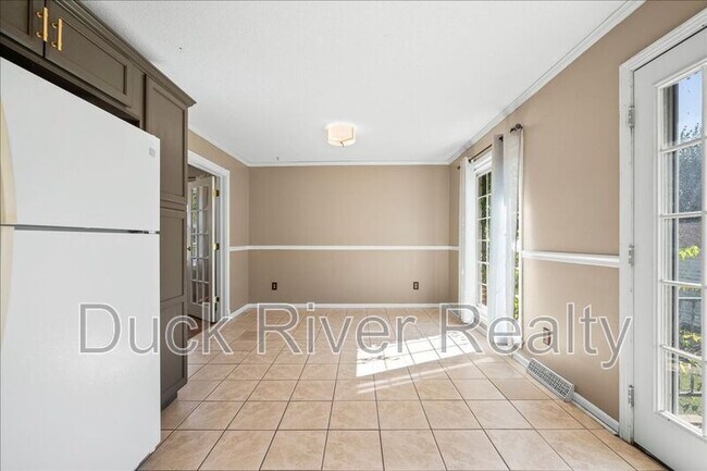 Foto del edificio - 209 Hampton Rd