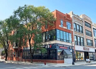 Building Photo - 1300 N Milwaukee Ave